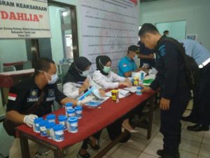 Dadakan Test Urine di Rutan Kelas II B Pelaihari