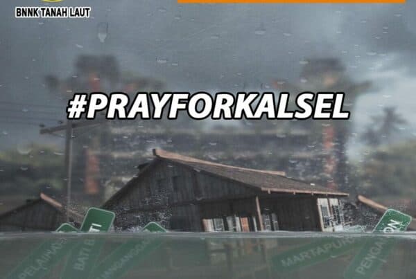 Banjir Kalimantan Selatan, Akses Keluar dan Masuk Kabupaten Tanah Laut Terputus.