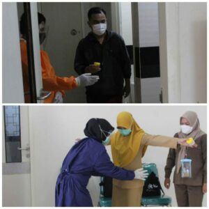 Kegiatan Pemberdayaan Masyarakat Melalui Test Urine Pegawai RSUD H. Boejasin Kab. Tanah Laut (Hari Pertama)