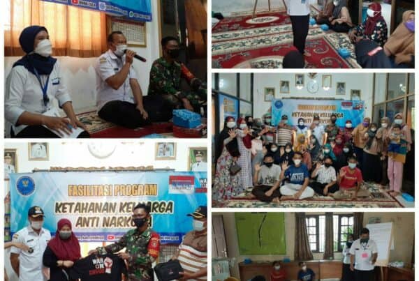 Pembagian Bahan Diseminasi Informasi P4GN dalam Operasi Yustisi Pembagian Bahan Diseminasi Informasi P4GN dalam Operasi Yustisi