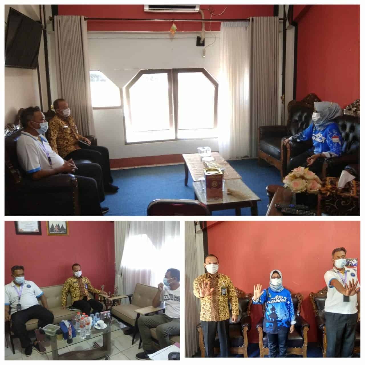 Kerja Bakti Pembersihan Halaman BNNK Tanah Laut Kerja Bakti Pembersihan Halaman BNNK Tanah Laut